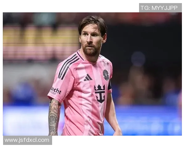 球迷投票:最受欢迎球员居然不是梅西C罗 球迷投票:最受欢迎球员居然不是梅西C罗